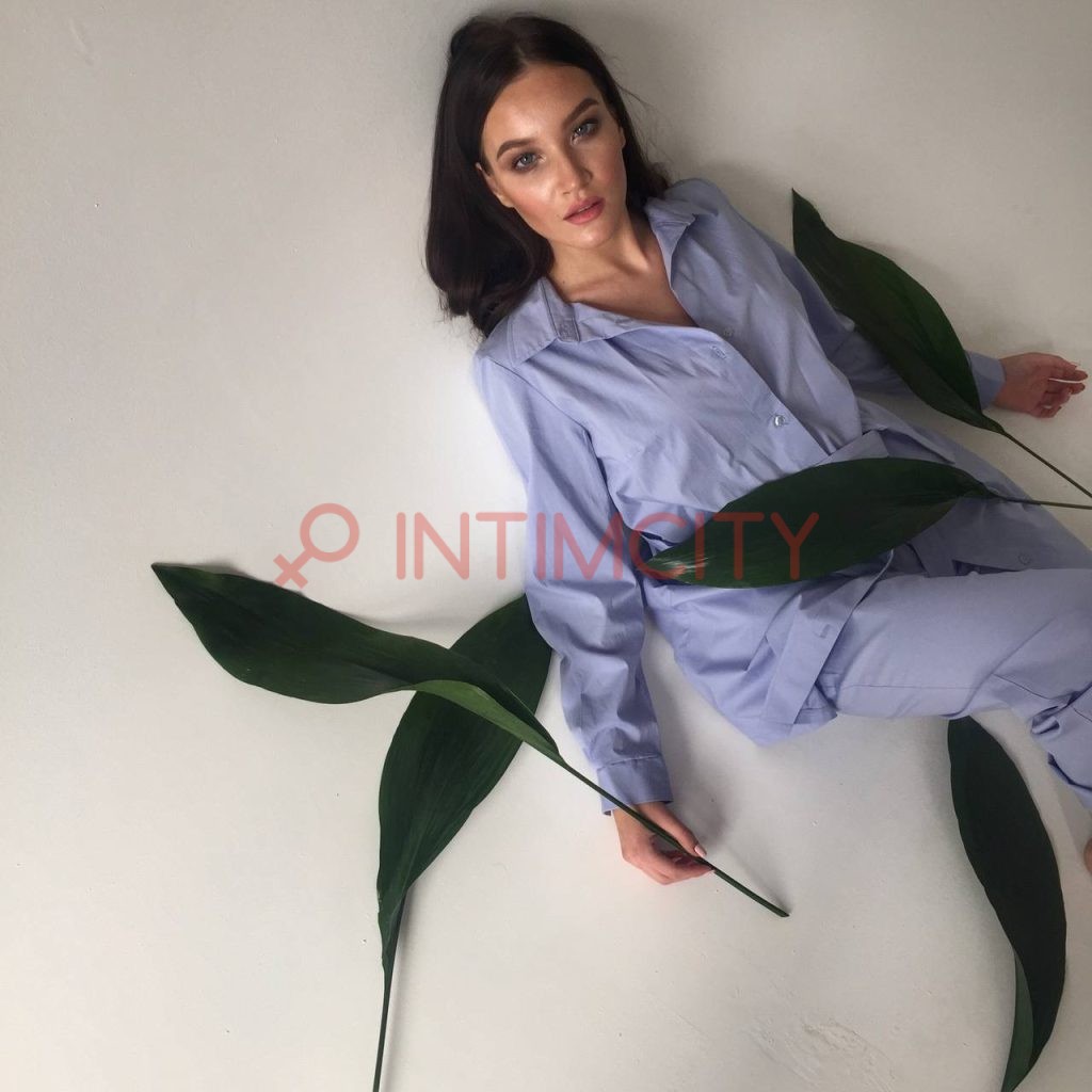 Эскортница Аманда Интимсити