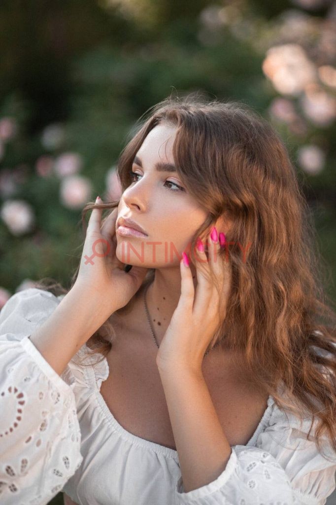 Эскортница Катя Интимсити