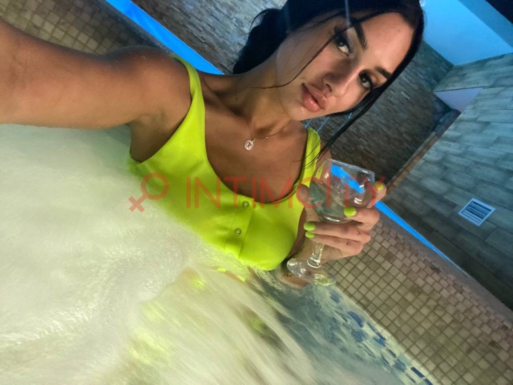 Путана Жозефина Интимсити