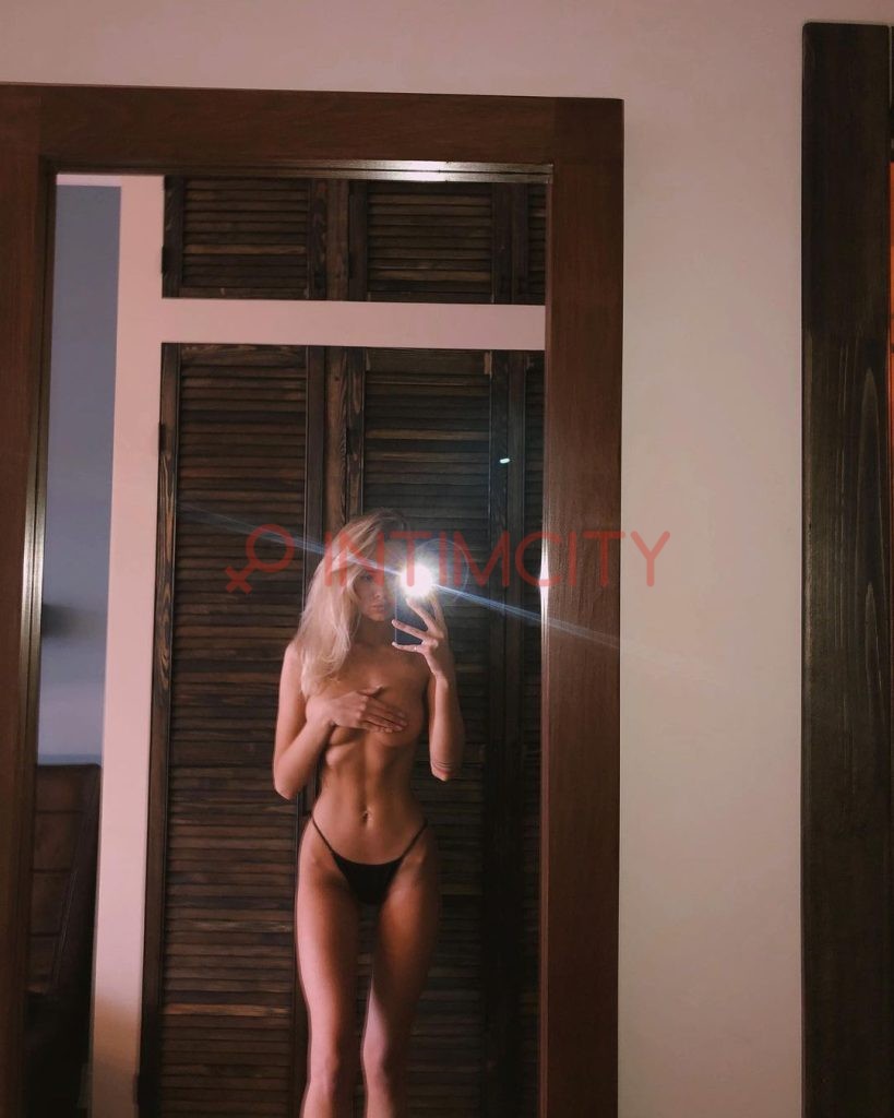 Индивидуалка Аделина Интимсити