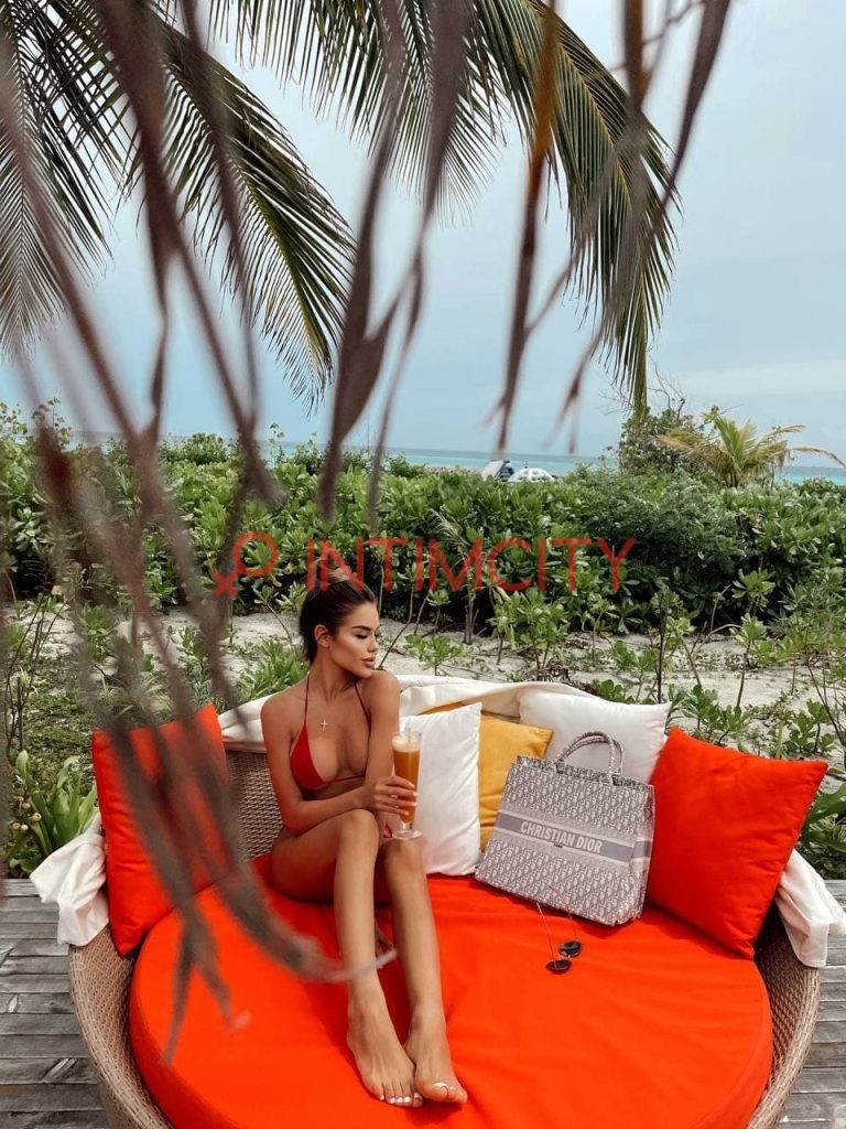 Путана София Intimcity