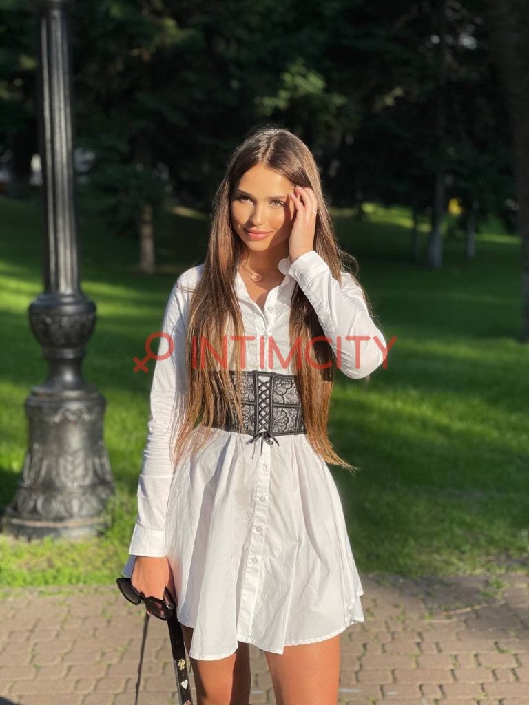Эскортница Даринка Intimcity