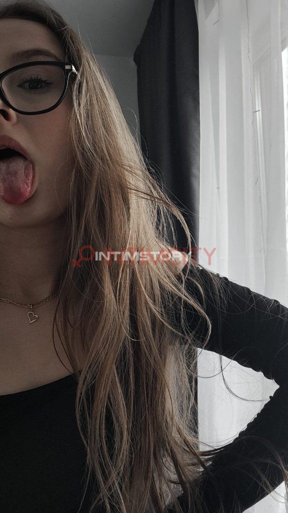 Эскортница Алина IntimCity