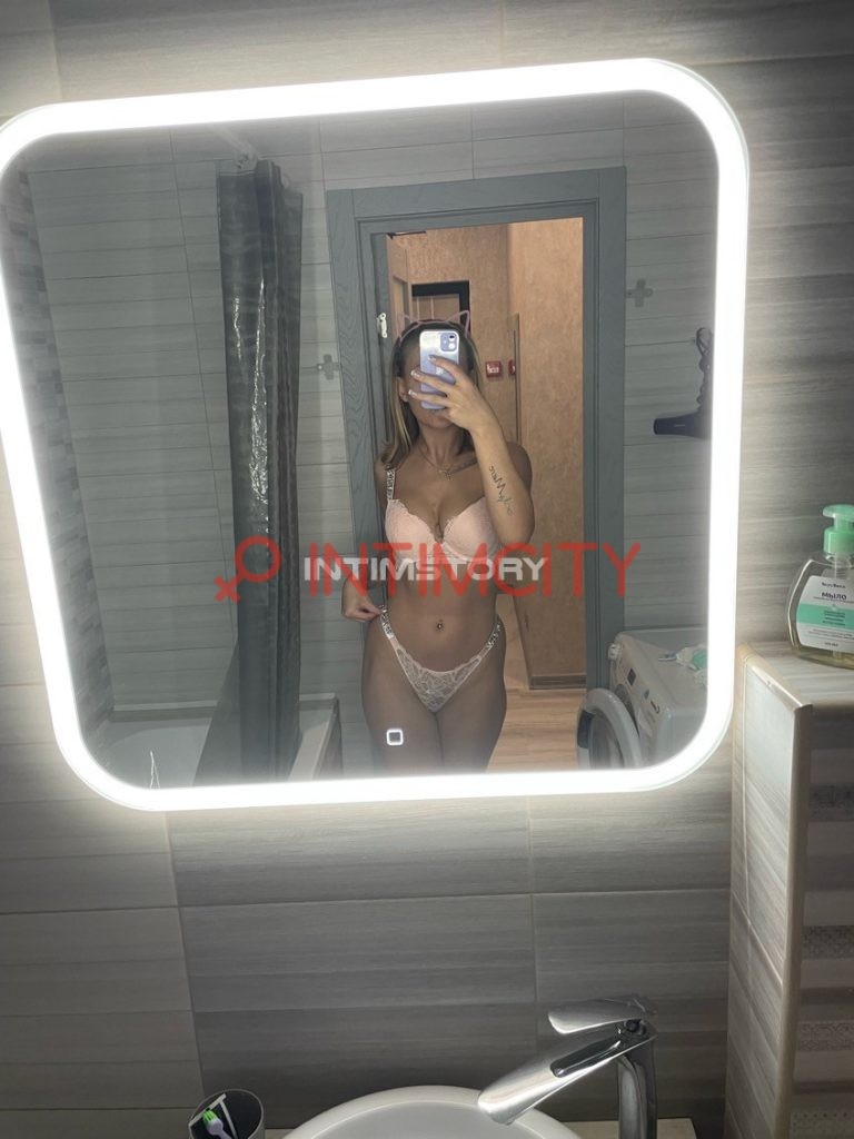 Шлюха Тина IntimCity