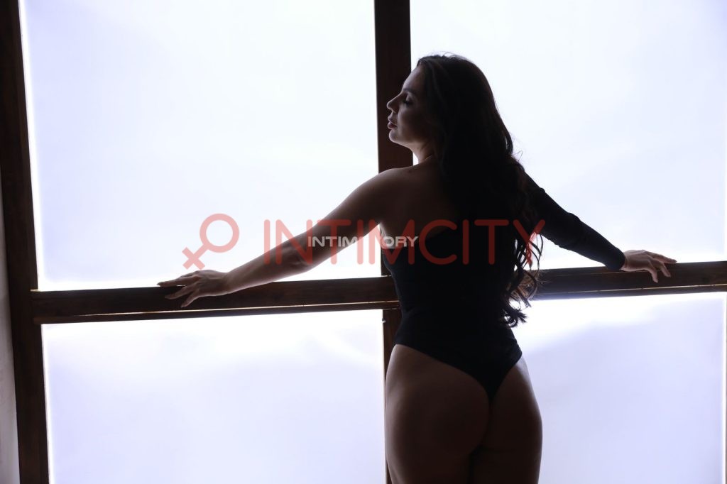 Эскортница Ⓚⓘⓡⓐ IntimCity