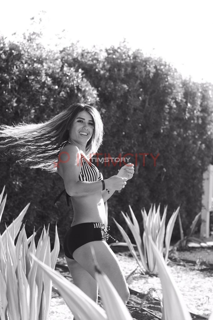 Шлюха Моника Интимсити