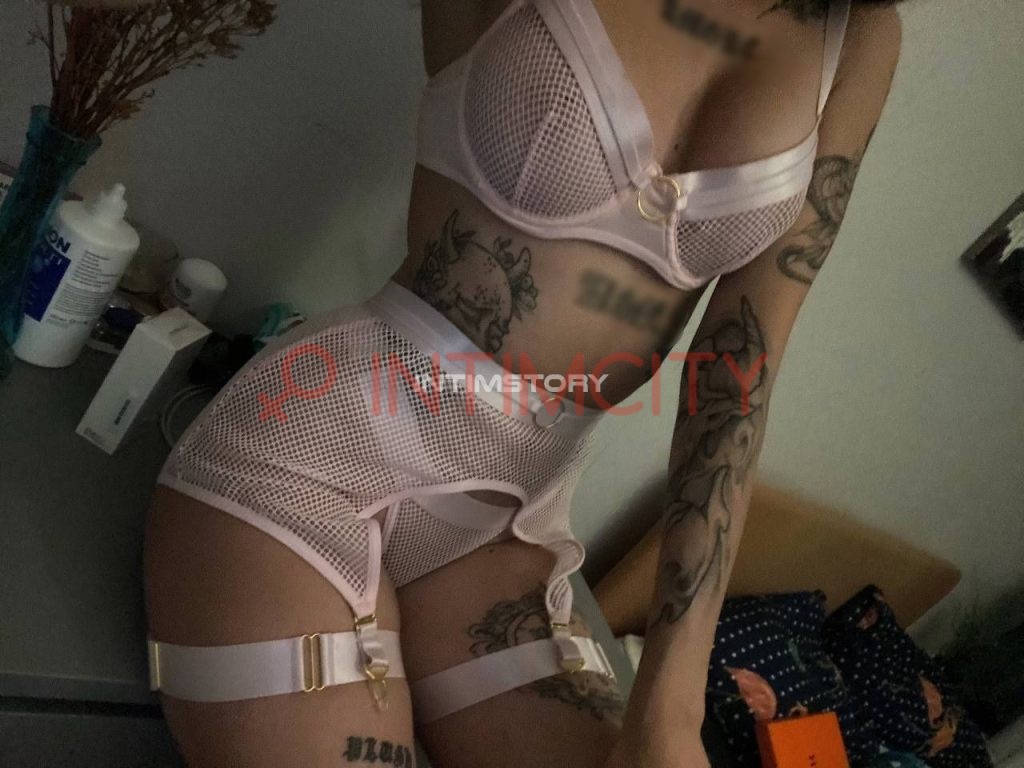 Эскортница Елизавета IntimCity