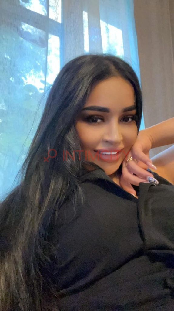 Индивидуалка Самира IntimCity