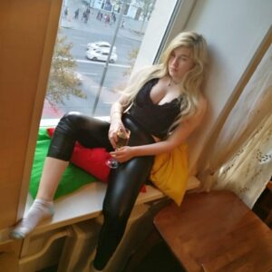 Элитная проститутка Карина IntimCity