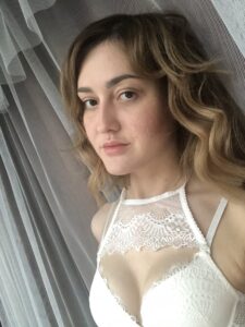 Индивидуалка Лена Интимсити