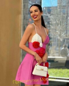 Эскортница Валерия IntimCity