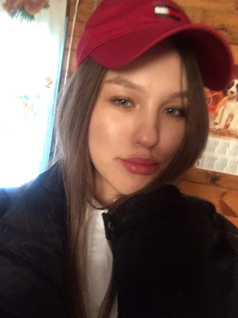 Эскортница Мара IntimCity