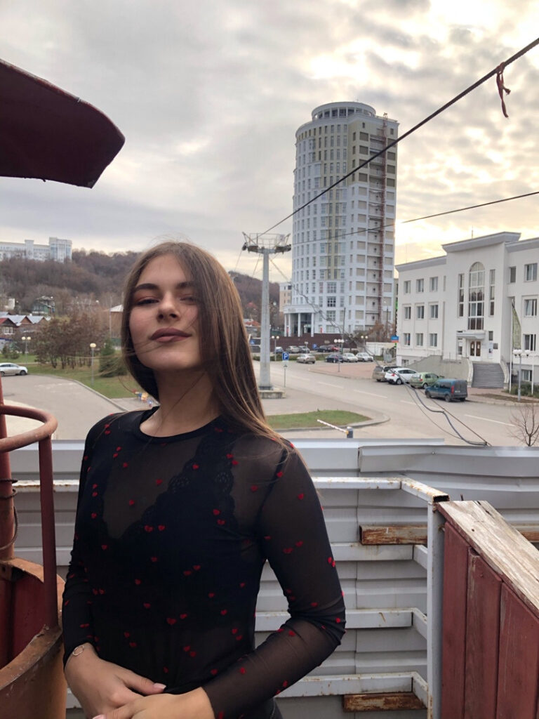 Эскортница Ника IntimCity