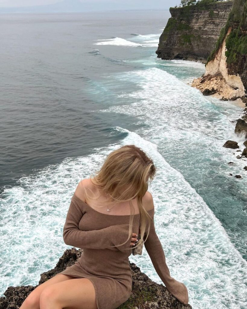 Индивидуалка Ксения IntimCity