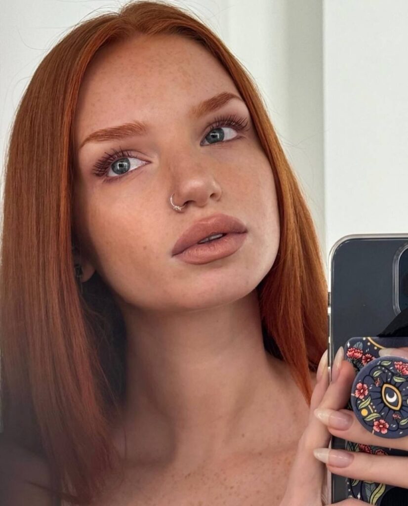 Эскортница Есения IntimCity