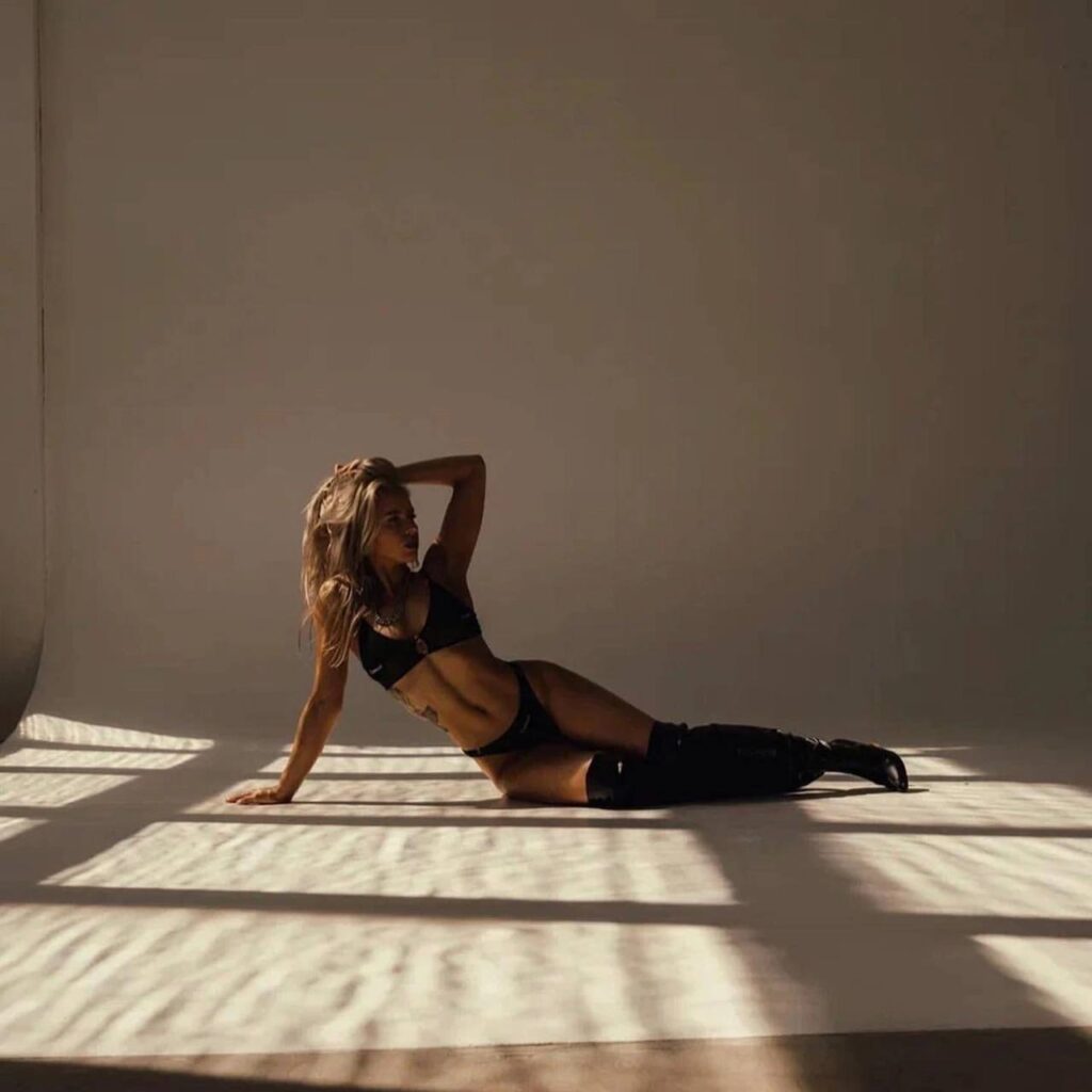 Шлюха Анжела IntimCity