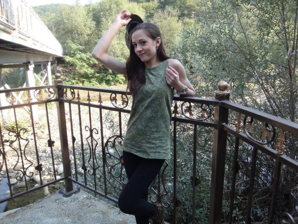 Шлюха Алиса Интимсити