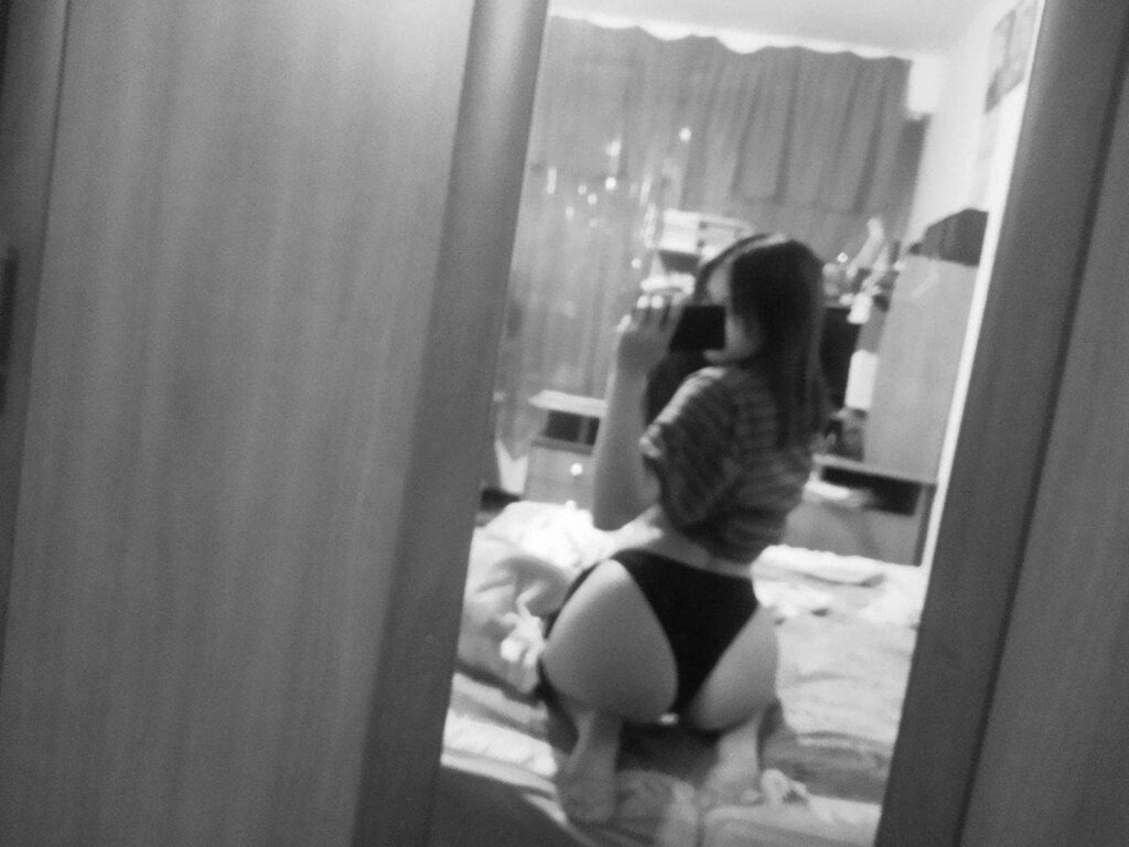 Эскортница Лолита IntimCity