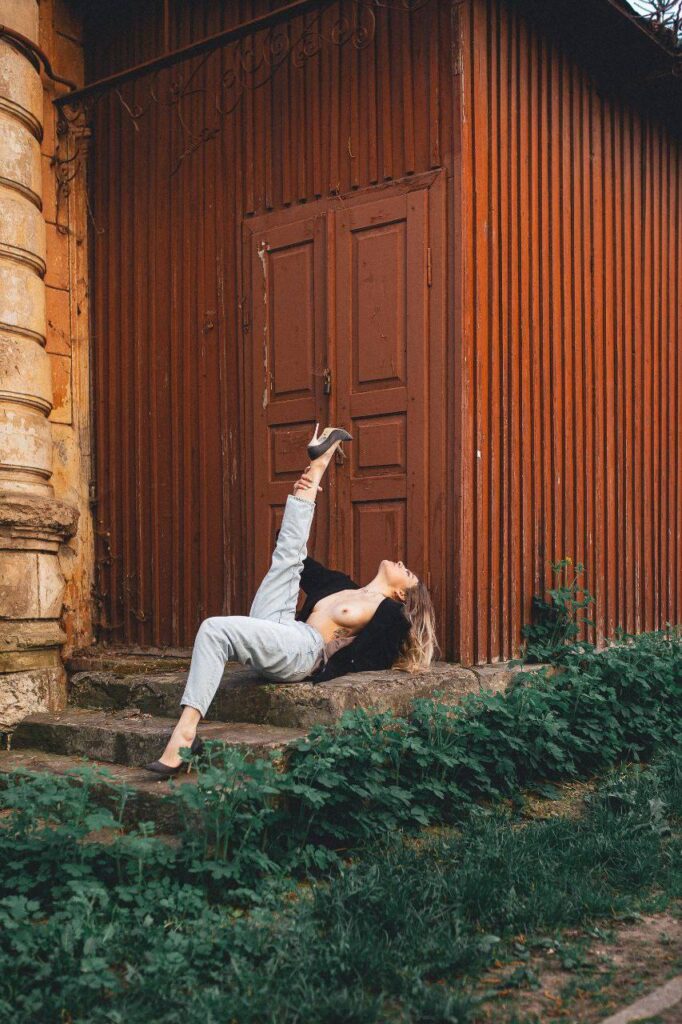 Элитная проститутка Анюта Интимсити