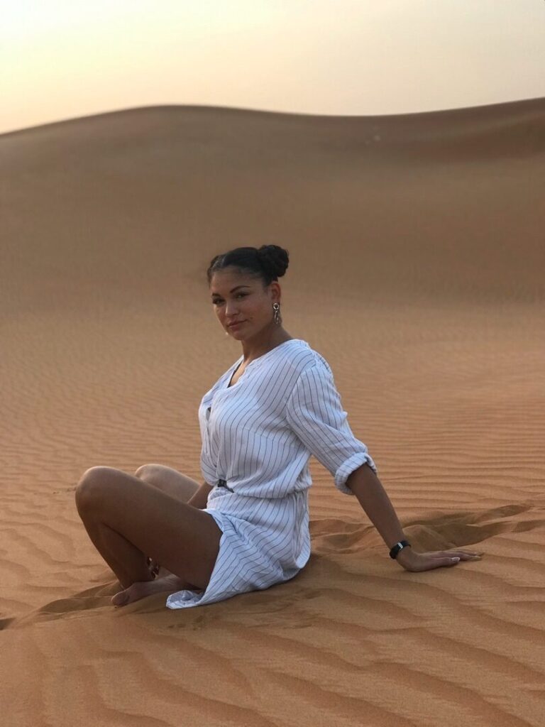 Шлюха Ева Интимсити