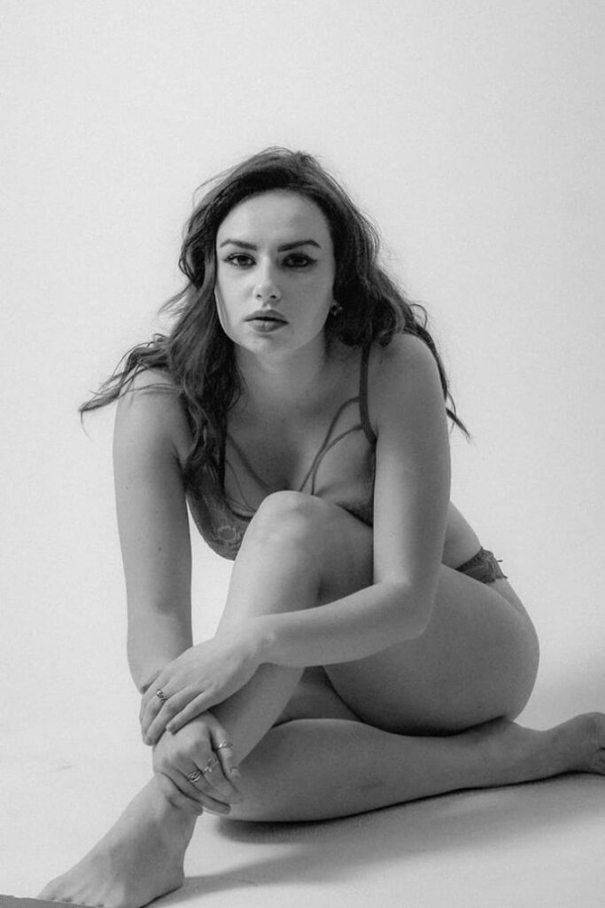 Элитная проститутка 🎥 Нана Интимсити