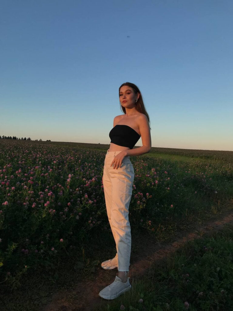 Шлюха Светлана IntimCity