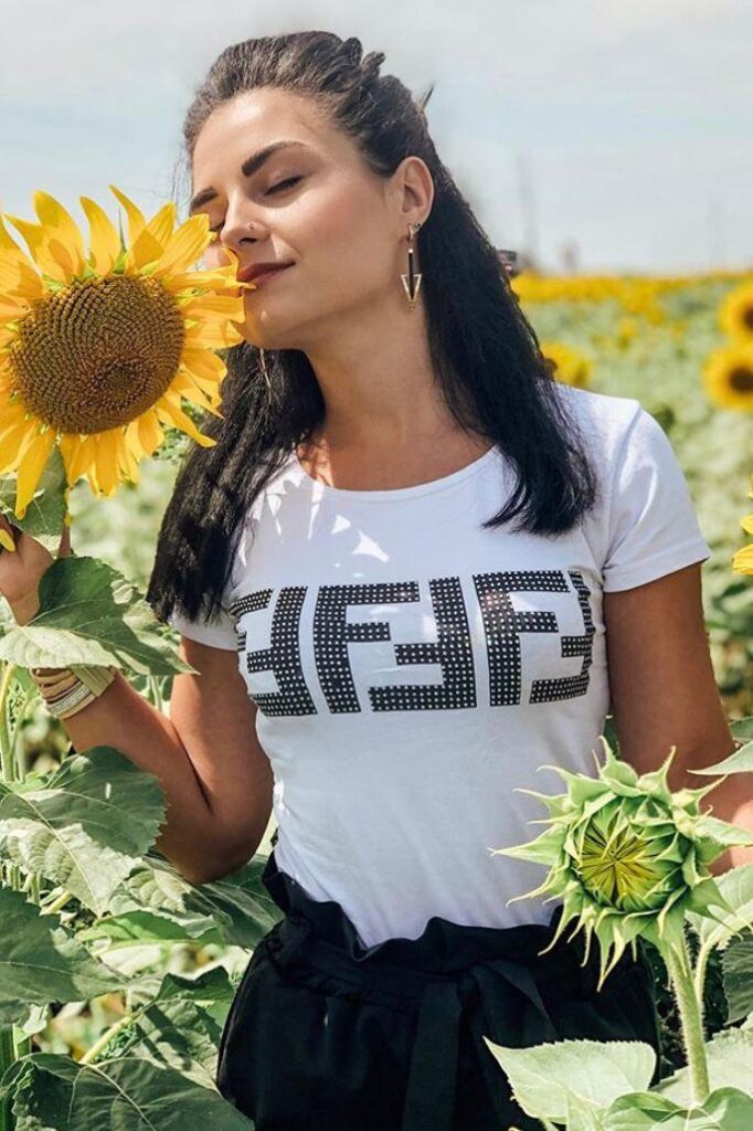 Проститутка 🎥 Зара Интимсити